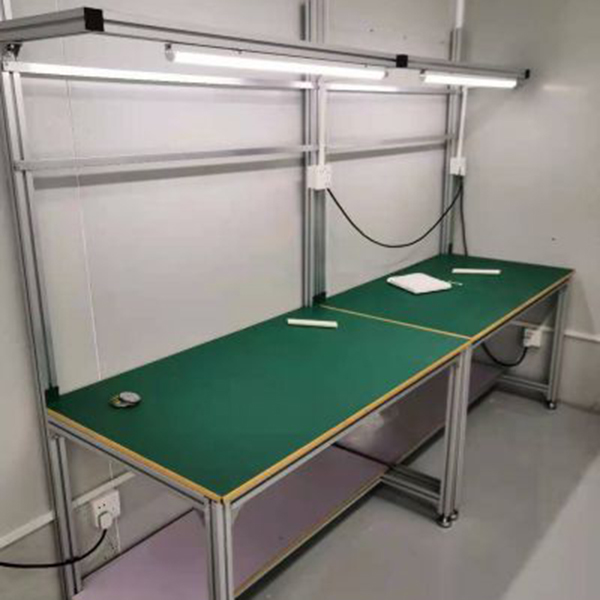 電腦檢測(cè)臺(tái)