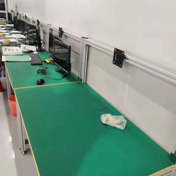 電腦檢測(cè)臺(tái)